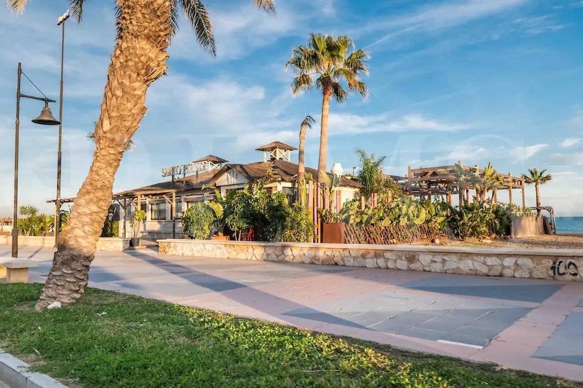 Prázdninový dům Seaview House With Rooftop Pool, Game Room, Parking Rems Torremolinos