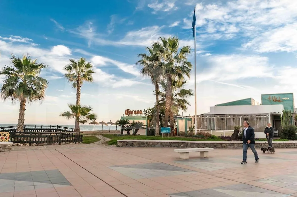 Seaview House With Rooftop Pool, Game Room, Parking Rems Torremolinos 0*,  Španělsko